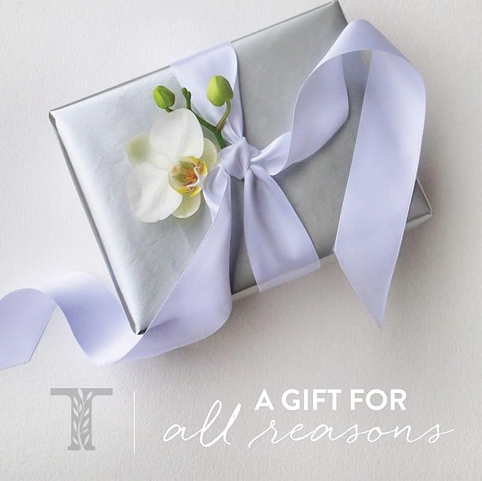 Thymes Moisturizing Hand Wash Soap with Pump - Luxury Hand Soap Gently Cleanses & Moisturizes - Skin Care with Glycerin & Aloe Vera - Delicate, Floral Fragrance (Goldleaf Gardenia, 8.25 oz)