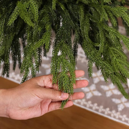 20 Pcs Real Touch Norfolk Pine Branches, Artificial Christmas Green Plants Branch Faux Greenery Stem Fake Pine Picks for Vase DIY Crafts Garland Wreath Xmas Indoor Outdoor Decor(18 Inches)