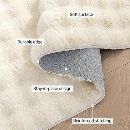 Amazon Basics Indoor Area Rug, 3D Bubble Washable Home Decor Carpet for Living Room, Bedroom, 5' W × 7' L, Beige