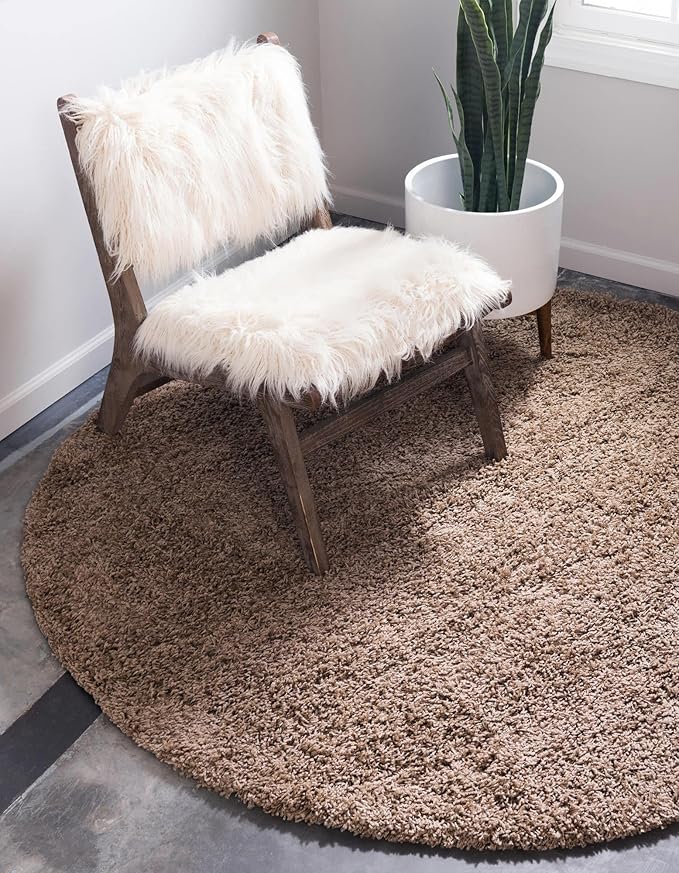 Unique Loom Solid Shag Collection Area Rug (7' 1" Round, Sandy Brown)