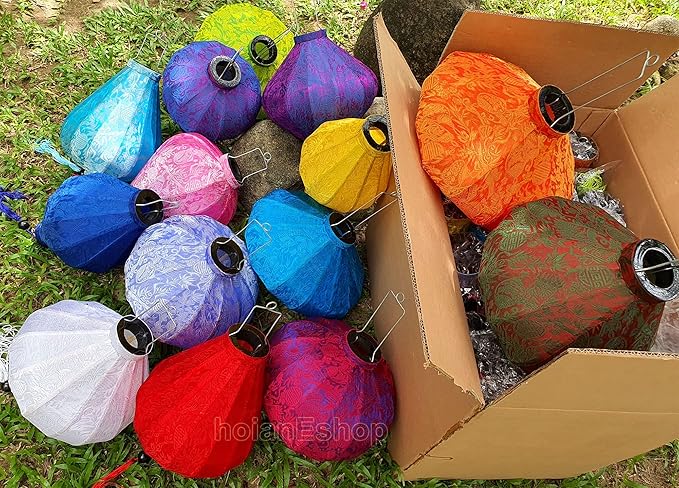 Wedding Lanterns Bulk Vietnamese Silk Lanterns 16'' for Christmas Decoration New Year Decor Garden Party Decoration (Set 50 pcs)