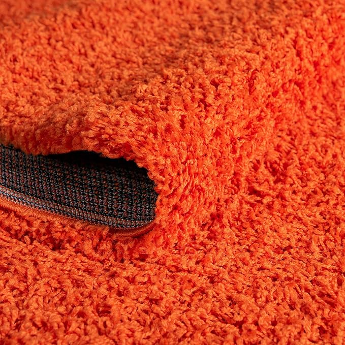 Unique Loom Solid Shag Collection Area Rug (4' 1" Round, Tiger Orange)