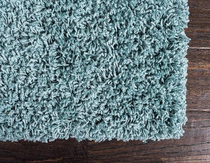 Unique Loom Solid Shag Collection Area Rug (2' 6" x 16' 5" Runner, Light Slate Blue)