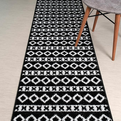 6 Ft Non-Slip Black-White Hallway Kitchen Runner Rug, 2'7" X 6' Washable Carpet - Rubber Backed, Custom Size Floor Mat for Entryway Stairs Bedroom Bathroom Mudroom