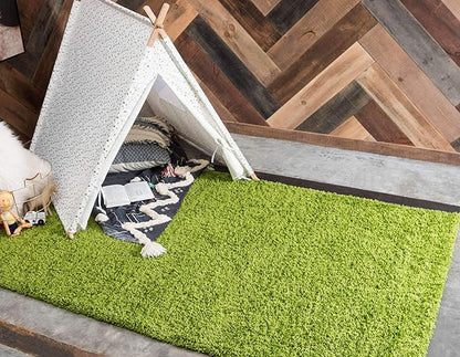 Unique Loom Solid Shag Collection Area Rug (9' x 12' Rectangle, Grass Green)