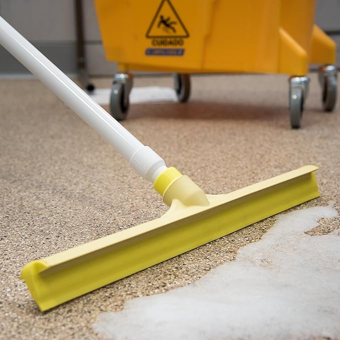SPARTA 3656704 Plastic Foam Squeegee, Shower Squeegee, Heavy Duty Squeegee With Rubber Blade For Windows, Glass, Shower Doors, Floors, Windshields, 20 Inches, Yellow