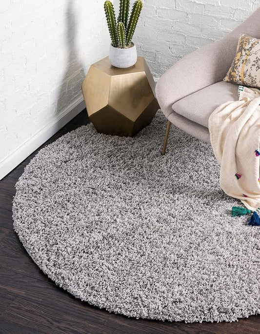 Unique Loom Solid Shag Collection Area Rug (5' 3" Round, Cloud Gray)
