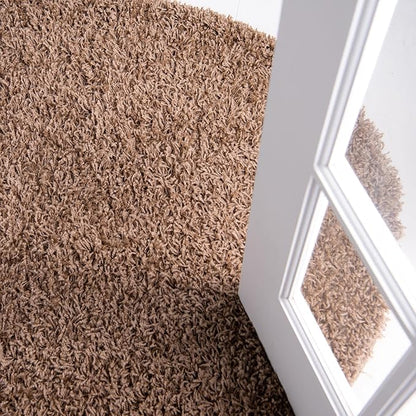 Unique Loom Solid Shag Collection Area Rug (7' 1" Round, Sandy Brown)