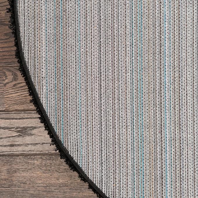 Unique Loom Solid Shag Collection Area Rug (6' 1" Round, Jet Black)