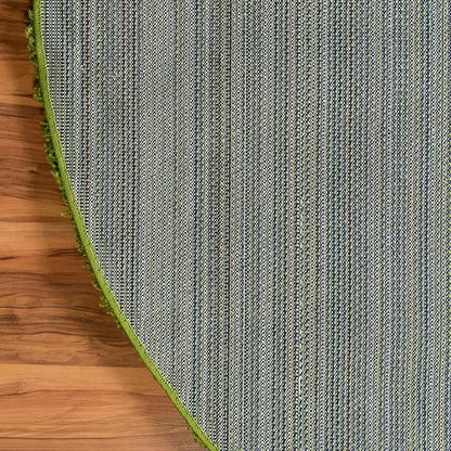 Unique Loom Solid Shag Collection Area Rug (5' 3" x 8' Oval, Grass Green)
