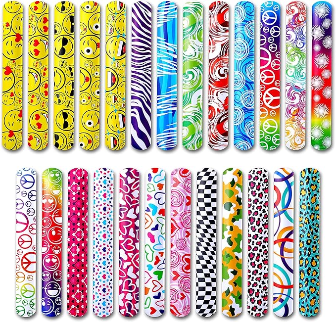 Giraffe Manufacturing 50 Pcs Christmas Slap Bracelets for Kids Bulk – Colorful Snap Bracelets Christmas Party Favors For Kids Stocking Stuffers, Classroom Prize – Fun Wristbands Birthday Gifts